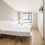 Hotel Ilunion 3
