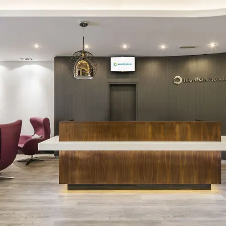 伊鲁尼昂瓦伦西亚3号酒店 3* 瓦伦西亚