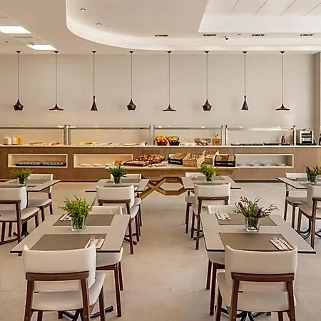 Ilunion 3 Hotel Valencia