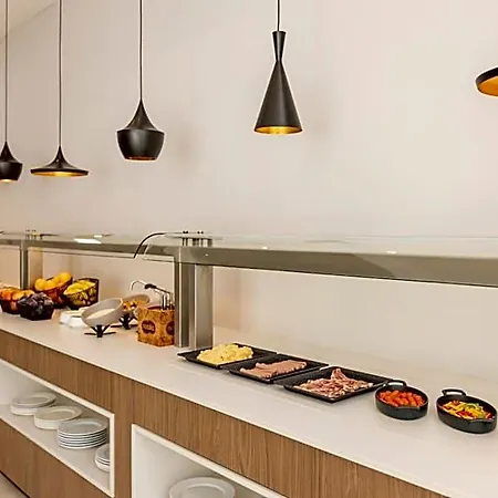 Hotel Ilunion 3