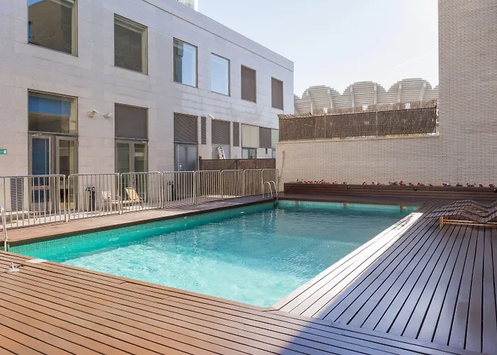 伊鲁尼昂瓦伦西亚3号酒店 酒店