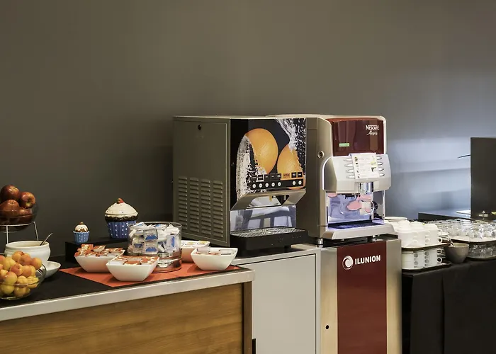 伊鲁尼昂瓦伦西亚3号酒店