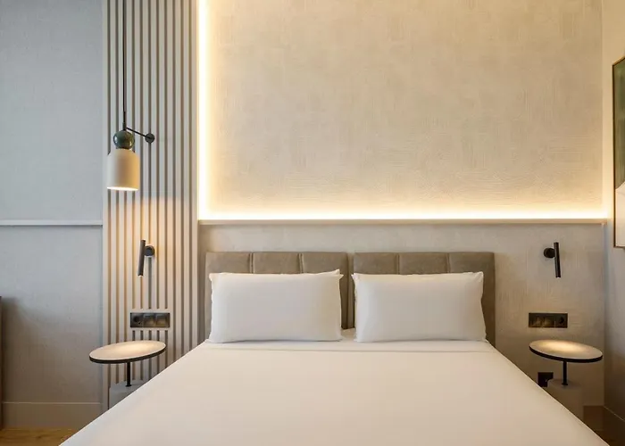 Hotel Ilunion 3 Valenza